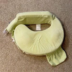 My Brest Friend Nursing Pillow